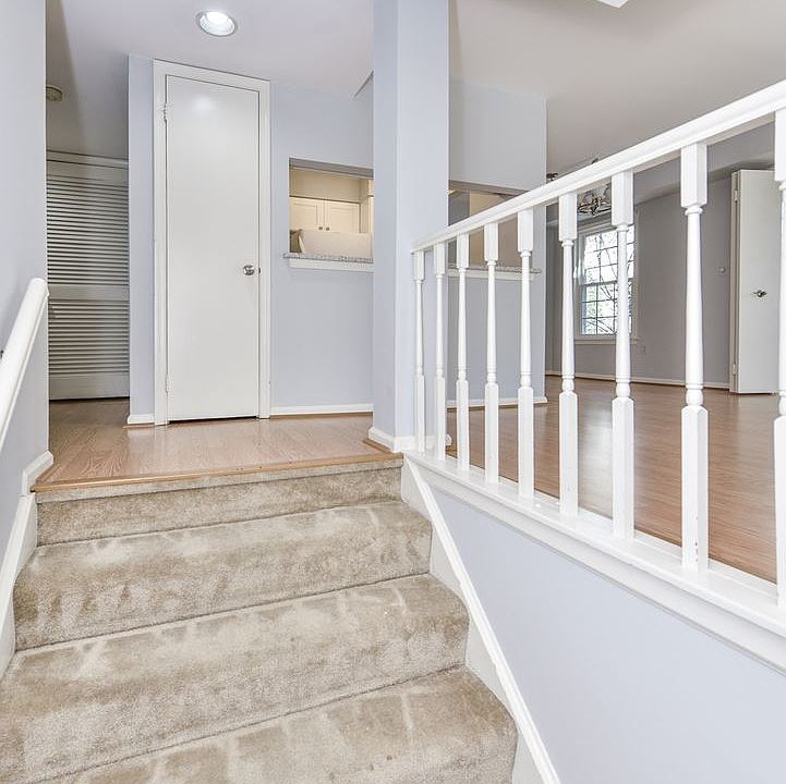 1st image of 2905-C S Woodley St #3
