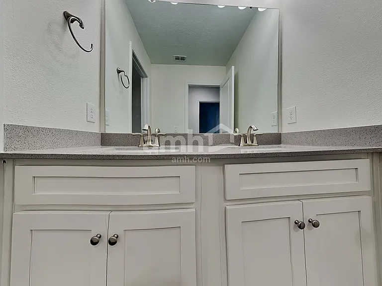 6090 Little Bluff Cir — Photo 19