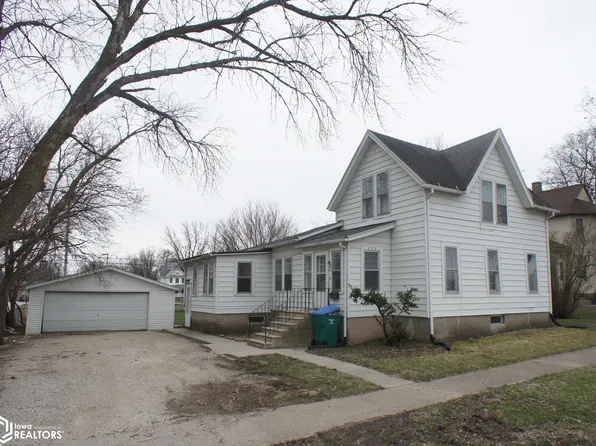 522 Division St, Webster City, IA 50595
