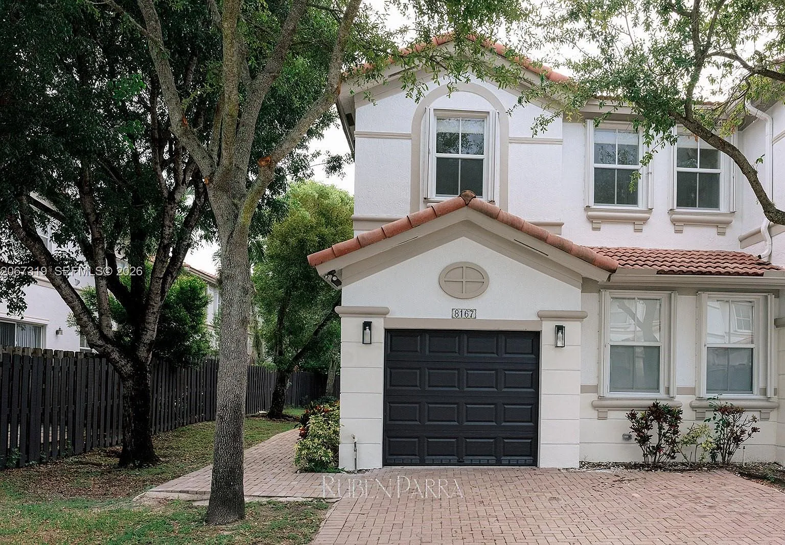 Islands At Doral 1st Addn — Photo 1