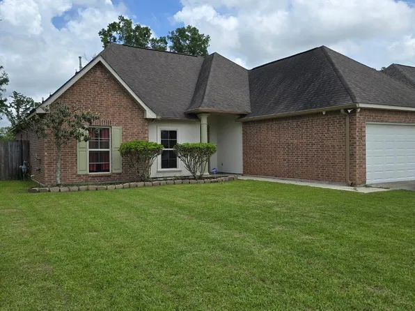 14050 Serenity Cove Dr, Gonzales, LA 70737