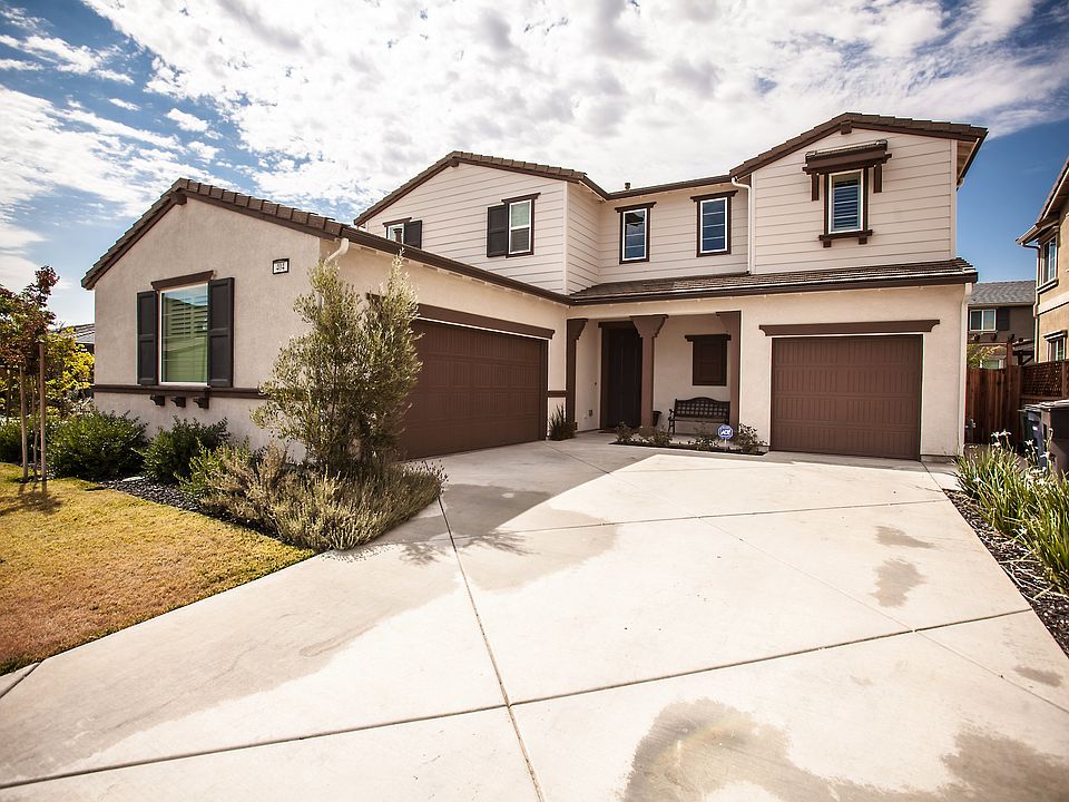 1st image of 404 W Gravino Dr