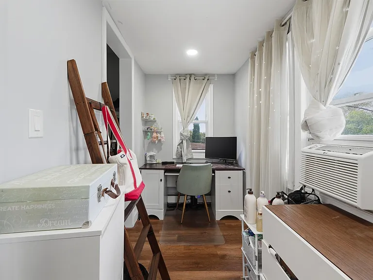 17 Troy St #2 — Photo 14