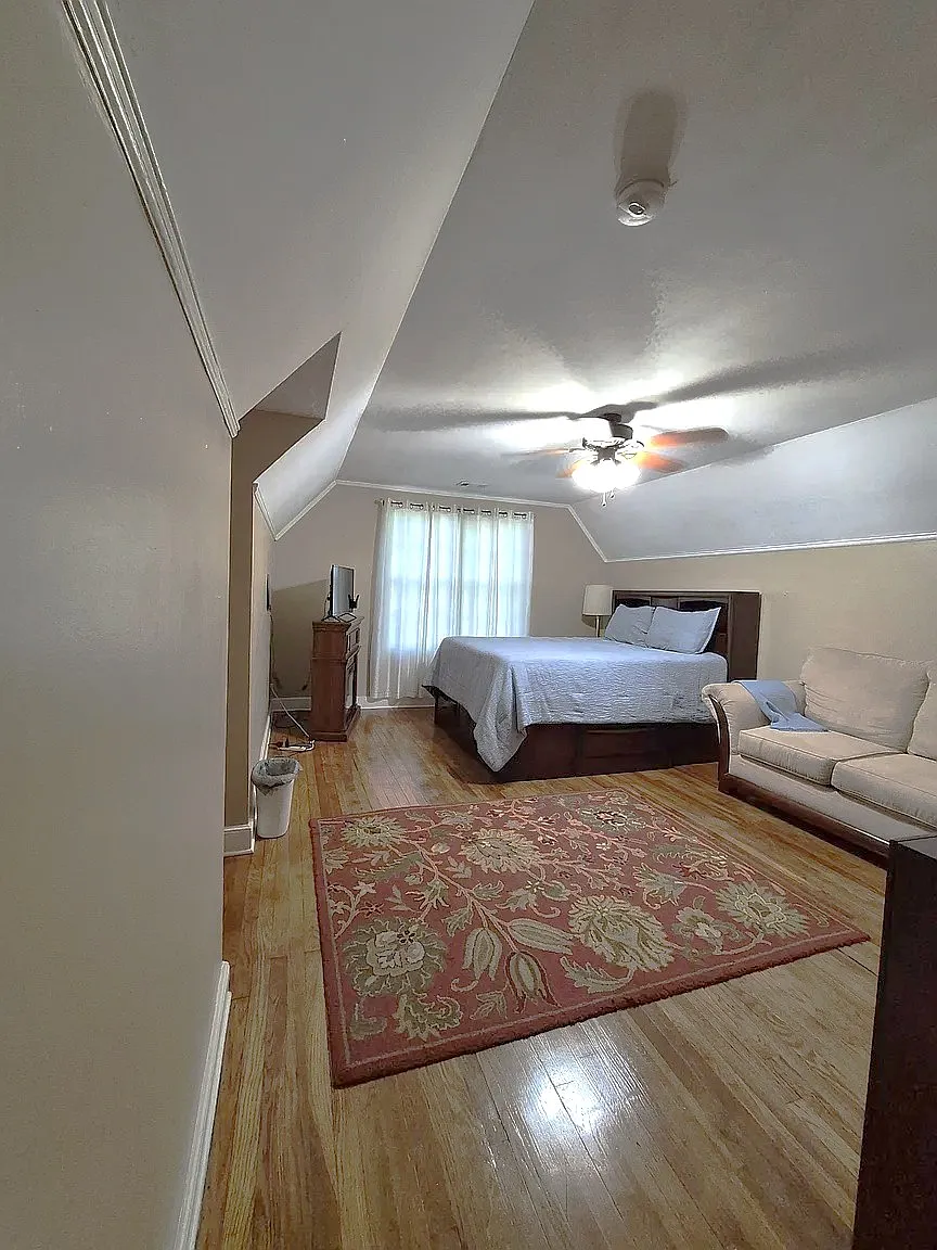 Belvedere Ave SW, Atlanta — Photo 1