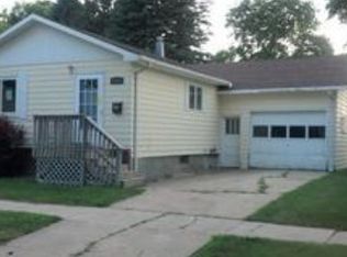 708 7th Ave SW, Pipestone, MN 56164