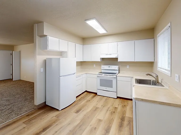 150 W Jennie Ave #B5 — Photo 8
