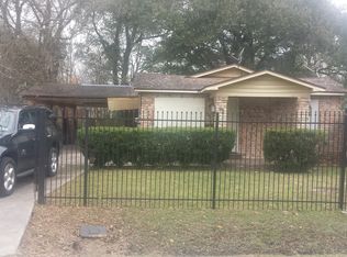 7705 Pointer St, Houston, TX 77016