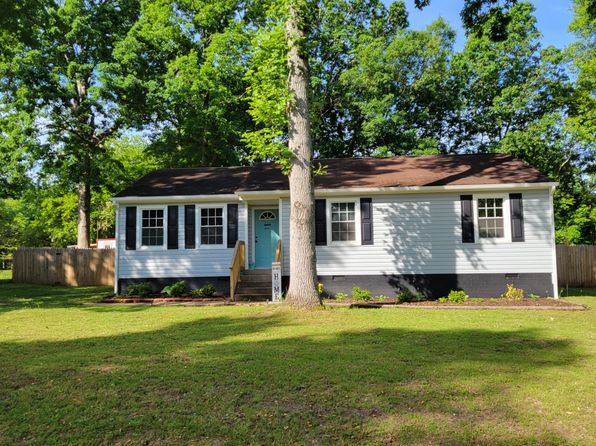 3904 Robert E Lee Dr