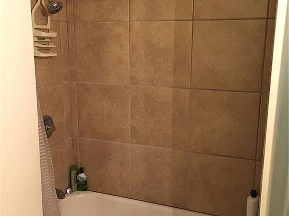 5th image of 2214 San Gabriel St #308