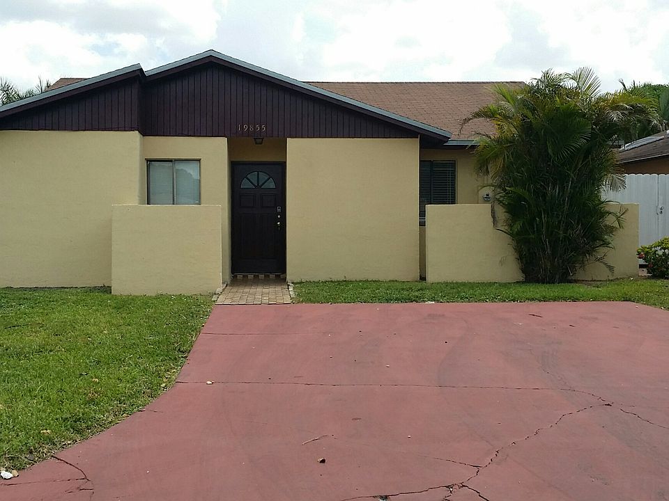 1st image of 19855 NW 54th Ave
