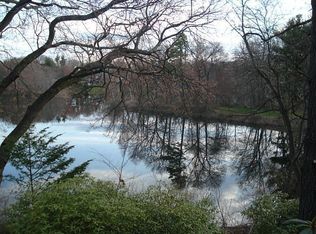 16 Dartmouth St, Winchester, MA 01890