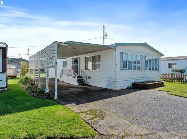 1413 Hawthorne Ave Space 31, Reedsport, OR 97467