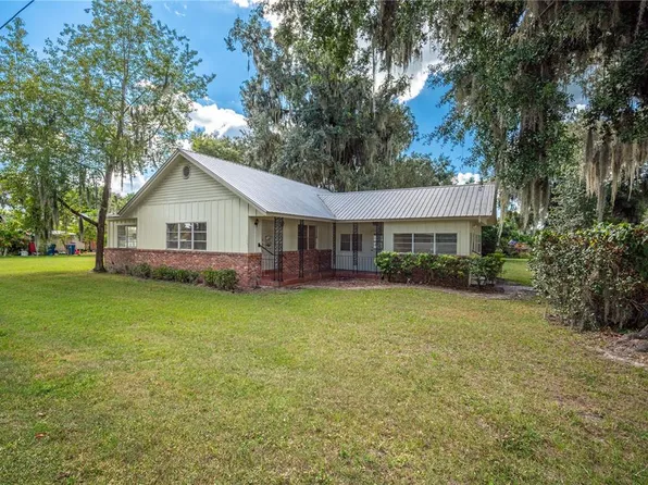 609 N Lanier Ave, Fort Meade, FL 33841