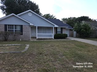 105 Steeplechase Dr, Crestview, FL 32539