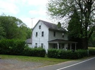 16596 Hillsboro Rd, Purcellville, VA 20132