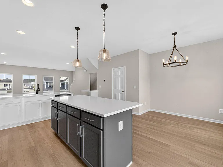 109 Gelding Way — Photo 3