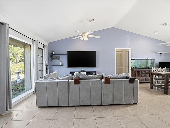 5th image of 1531 Keyway Road