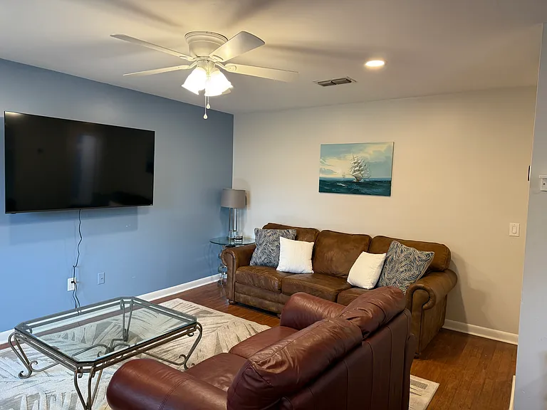 111 Seaparc Cir #C — Photo 5