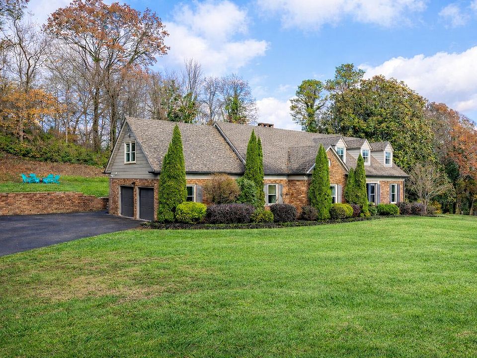 1st image of 2413 Woolson Rd