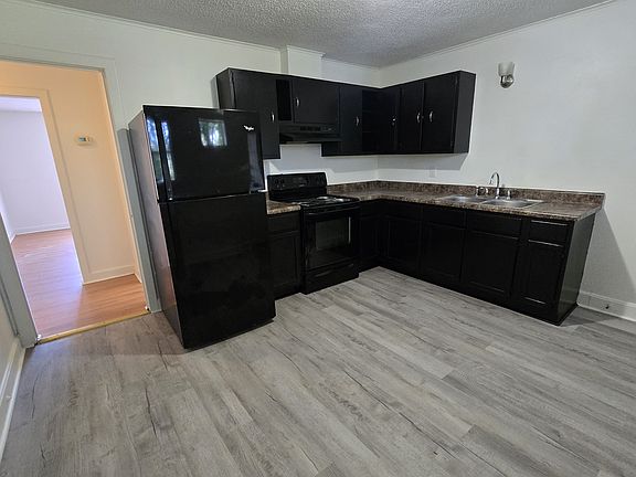 5th image of 3620 Clemmons Rd APT 15