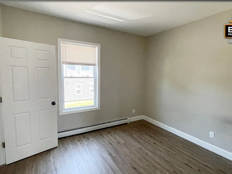 46 Myrtle Ave — Photo 8