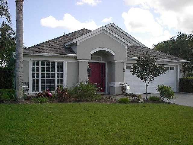 1st image of 901 NW Waterlily Pl