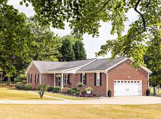 9036 Christian Light Rd, Fuquay Varina, NC 27526