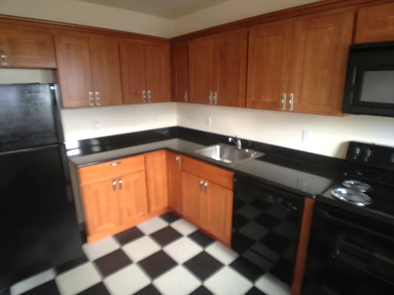 2031 N Watts St #3 — Photo 17