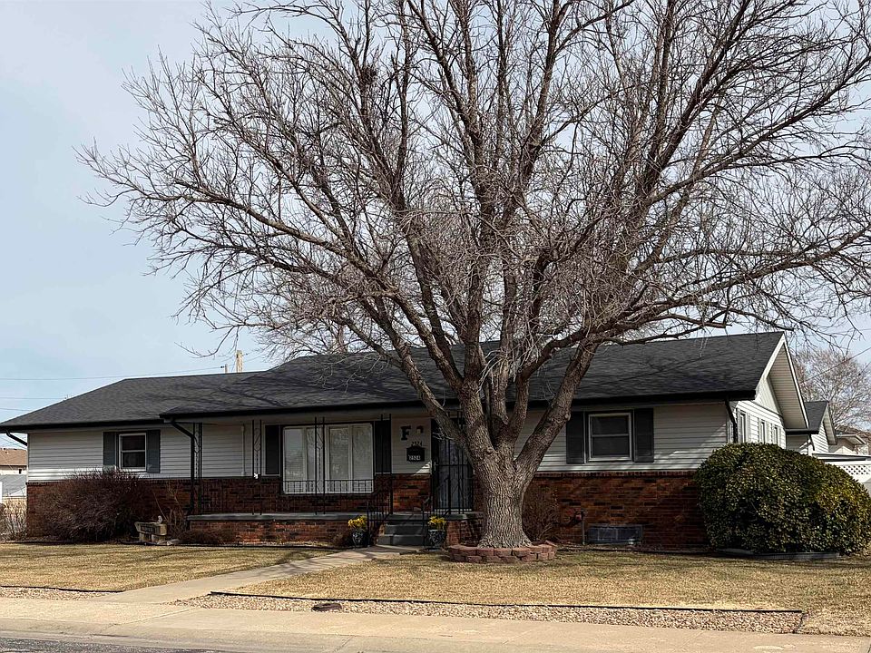 1st image of 2524 Donald Dr