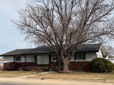 2524 Donald Dr, Hays, KS, 67601