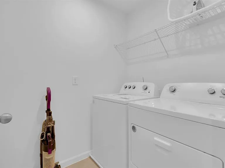 2312 Zaballina Pl — Photo 16