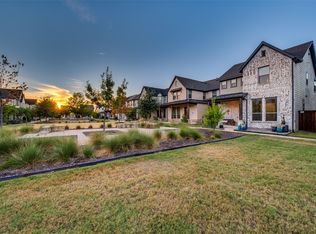 4207 Runway Mews, Roanoke, TX 75034