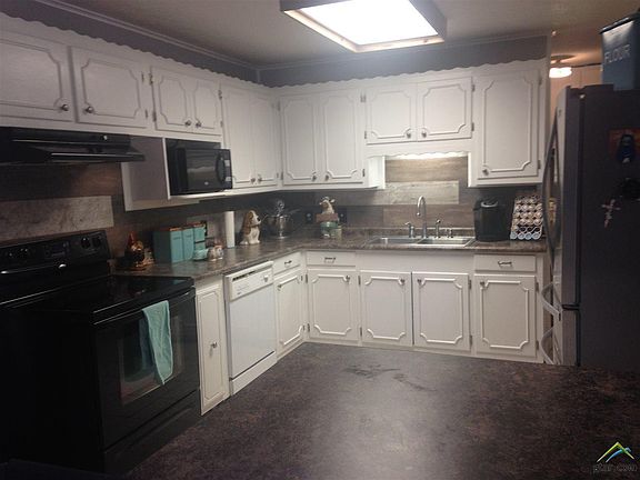 4th image of 4130 Lakeshore Dr