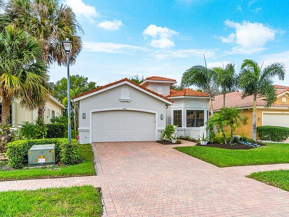 2nd image of 9726 Isles Cay Drive
