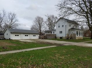 703 Maple Ave, Minonk, IL 61760