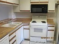 2 bed, 2.0 bath, 850 sqft, $2,100 — Photo 2