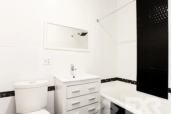 Rented by EXR | media 59