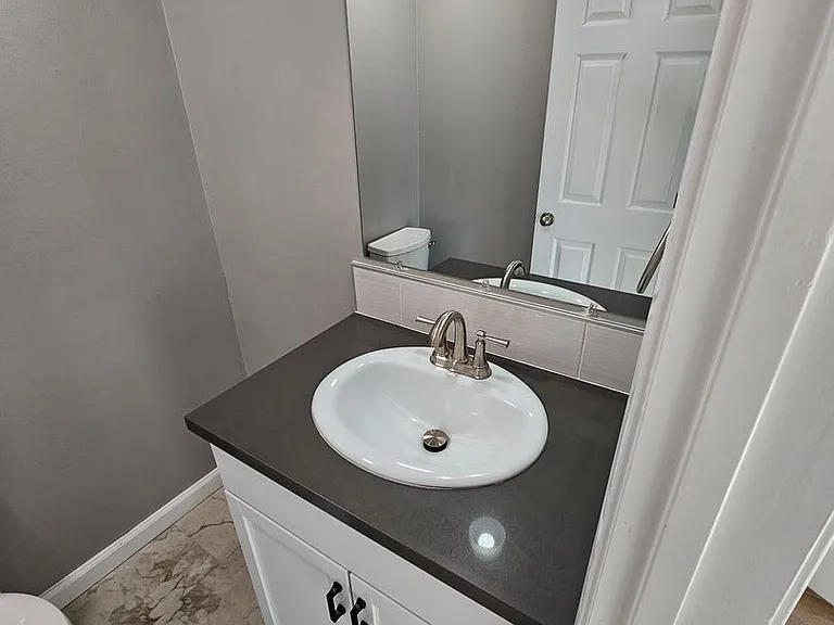 Providence House Apartments — Photo 24