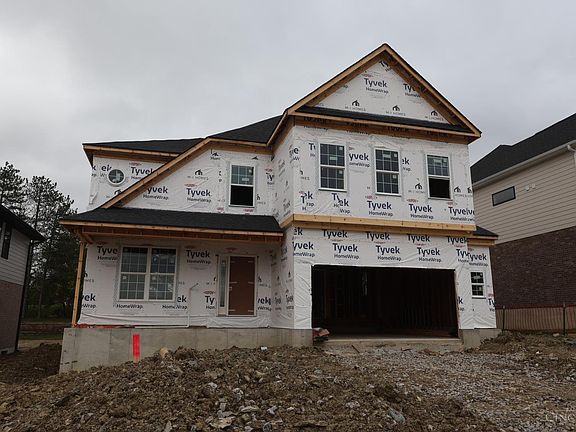 2nd image of 47 Glasgow St #36