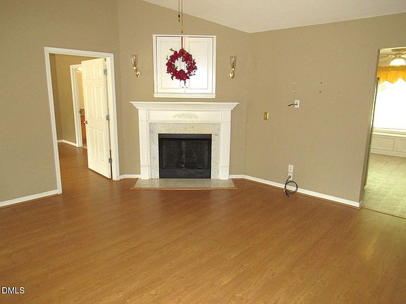 2nd image of 3582 Copper Creek Ln