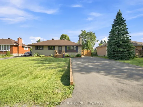 66 Epworth Ave, Ottawa, ON K2G 2M1