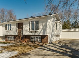 209 4th St SW, Kasson, MN 55944