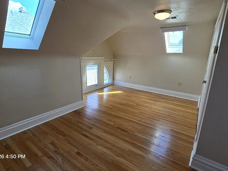 228 3rd St #2 — Photo 34