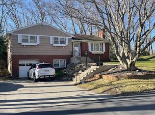 46 Highland St, Webster, MA 01570