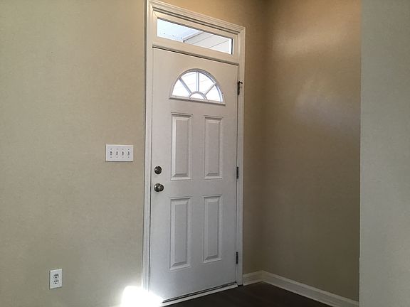 2nd image of 637 McCarthy Dr