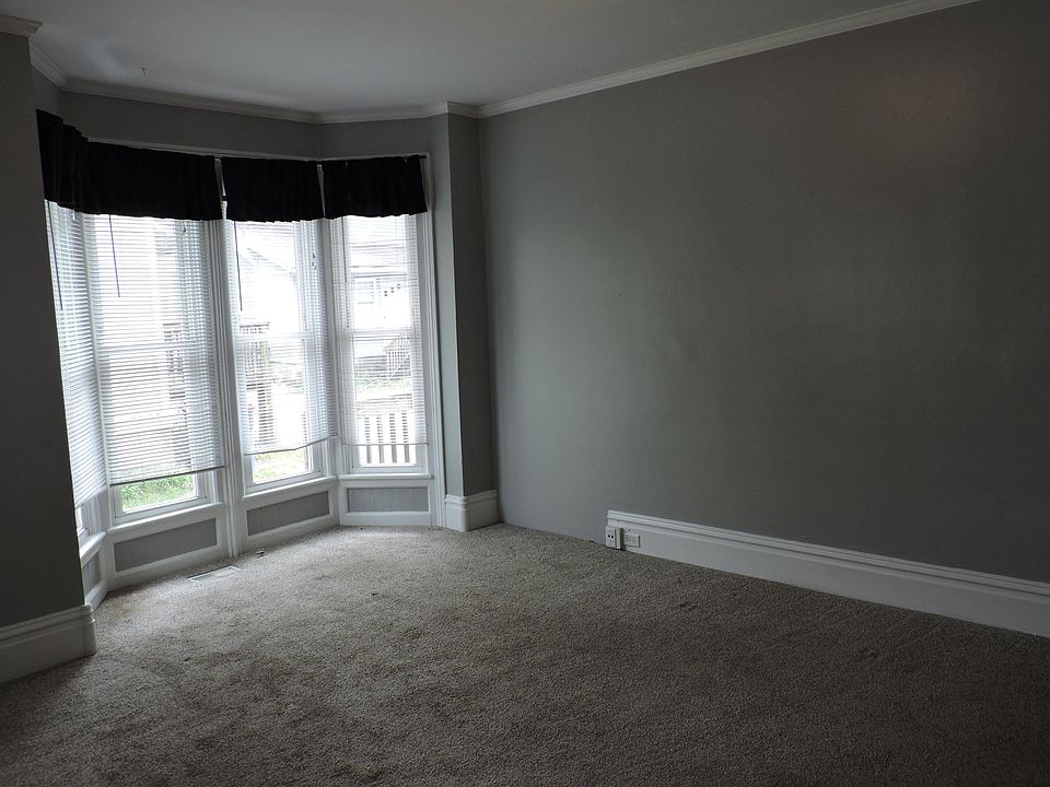 1st image of 651 Turner Ave NW #1