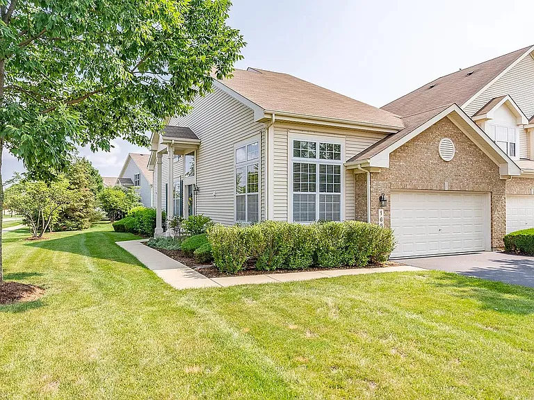 168 Fountain Grass Cir — Photo 31