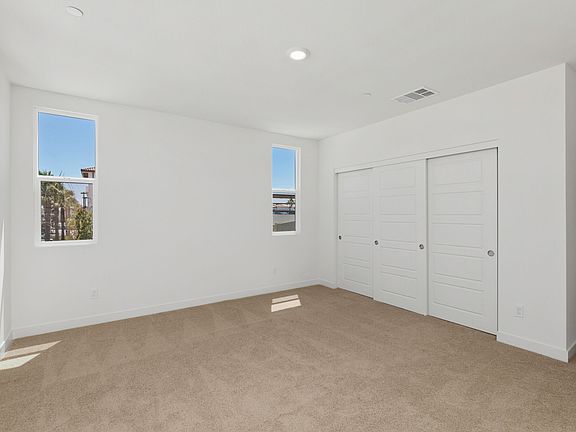 Bedroom 1 (2nd floor)