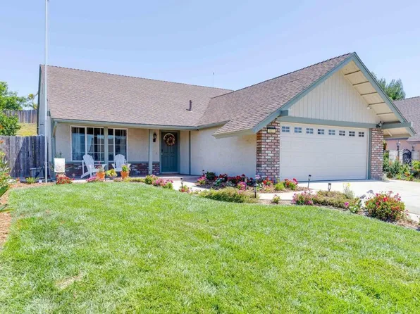 407 Dorsey Way, Vista, CA 92083