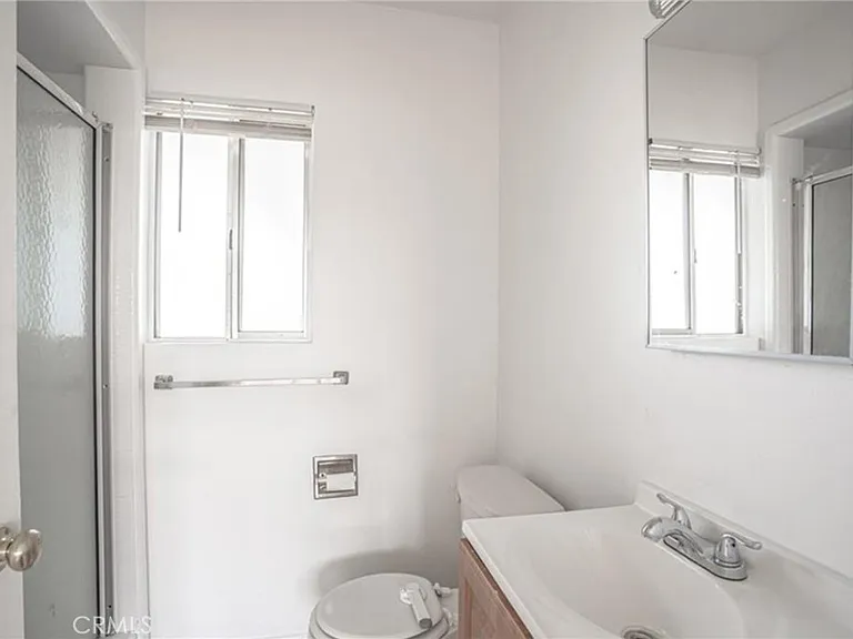 41517 Marine Dr — Photo 3